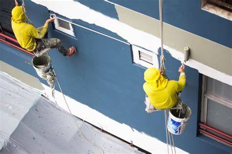 Building painting in Melbourne