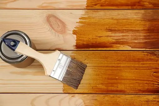 What colors are suitable for painting wood?